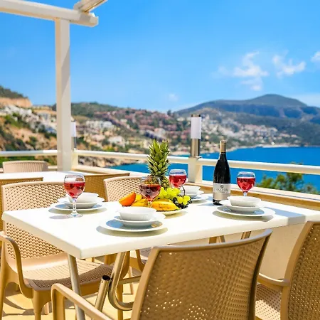 Апарт-готель Kalamaki Flats *