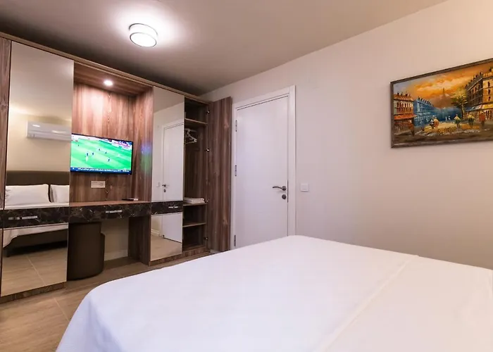 Aparthotel Kalamaki Flats *